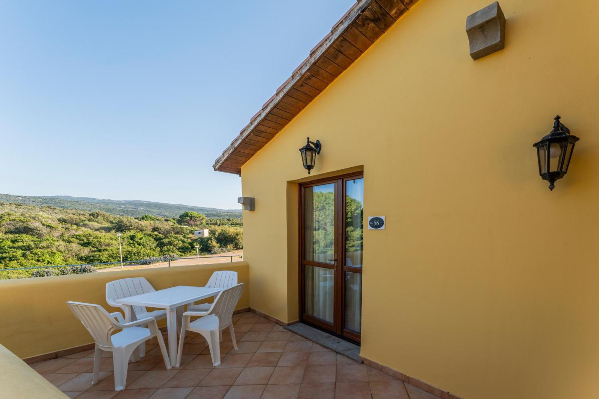 Residence Baia Dei Mirti Vignola Mare Eksteriør bilde