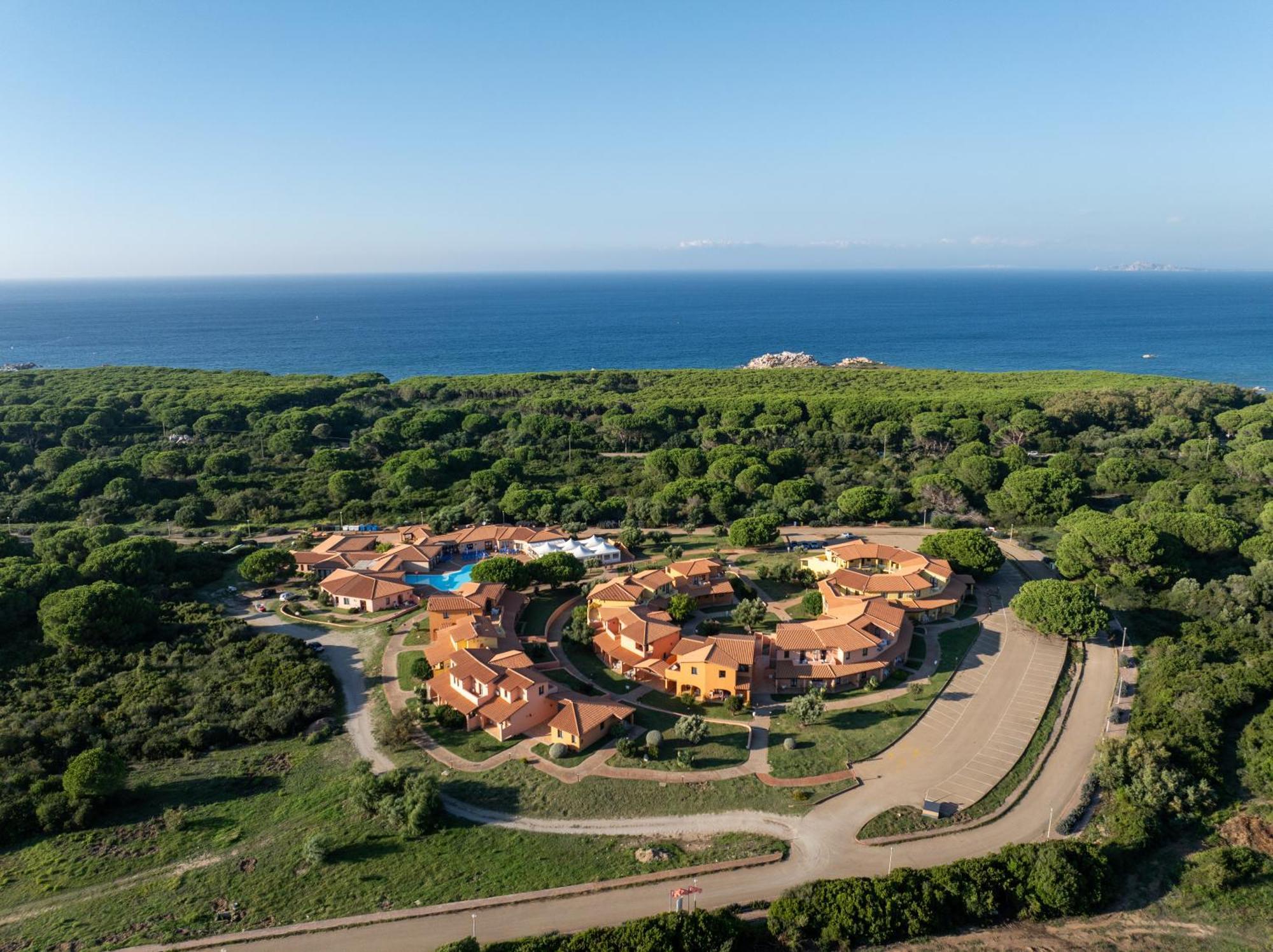 Residence Baia Dei Mirti Vignola Mare Eksteriør bilde