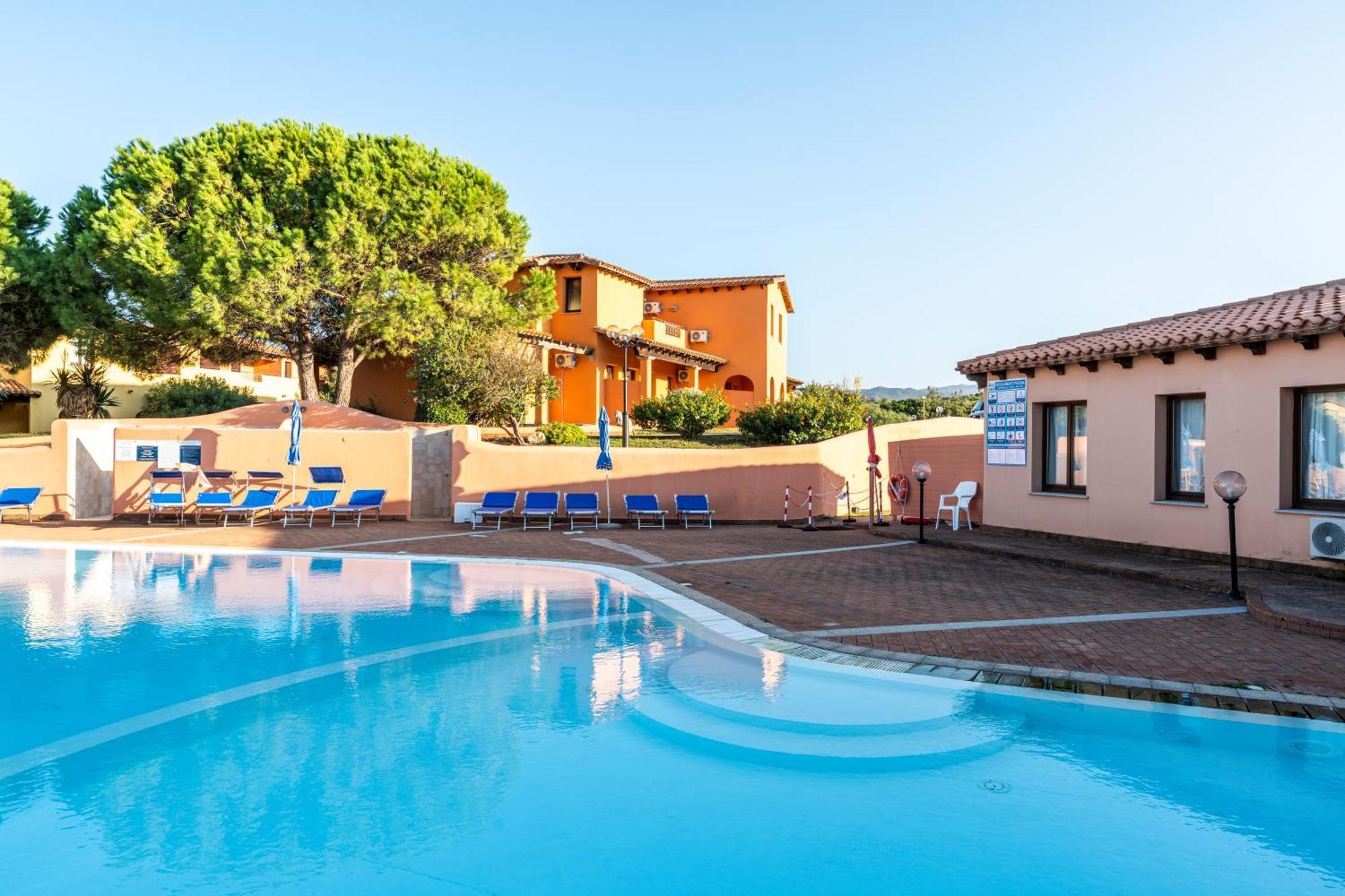 Residence Baia Dei Mirti Vignola Mare Eksteriør bilde